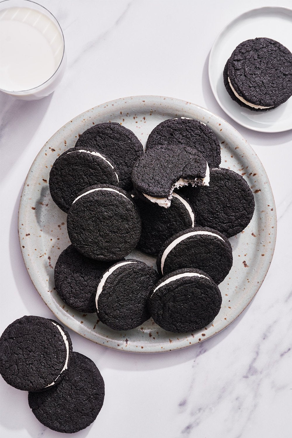 CHAI BISCUITS BLACK OREO COOKIES (BUY 5 GET 5 FREE).200 gm